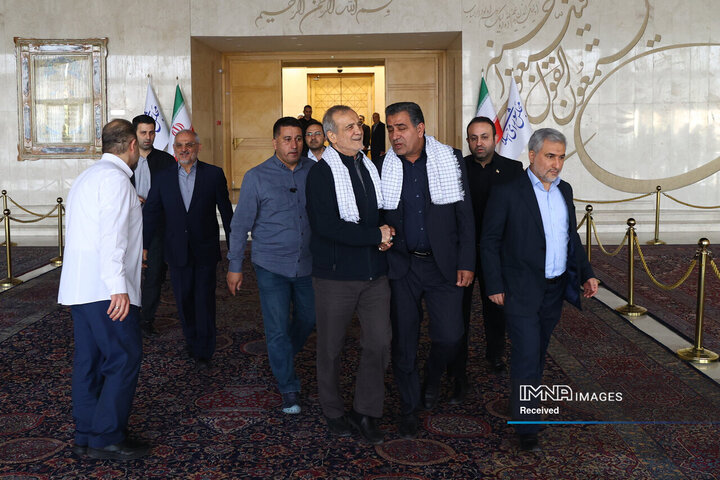 جلسه بررسی صلاحیت وزیر پیشنهادی اقتصاد و دارایی