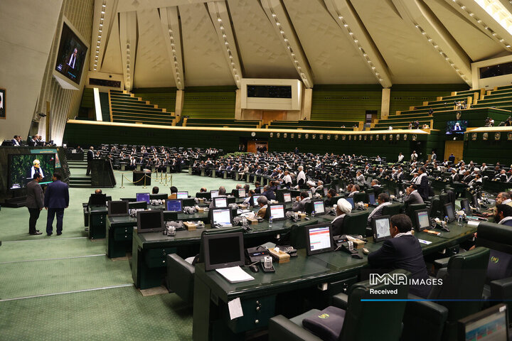 جلسه بررسی صلاحیت وزیر پیشنهادی اقتصاد و دارایی