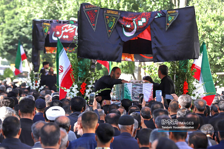 تشییع شهدای تجاوز رژیم صهیونیستی در اسدآباد همدان