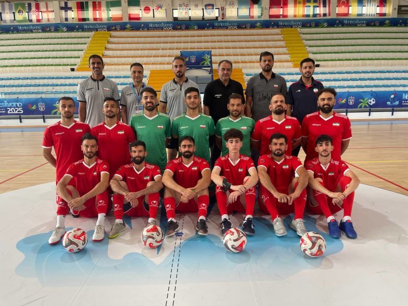 دلتنگی بازیکنان برای وطن در غربت؛ می‌جنگیم تا پرچم ایران بالا بماند!