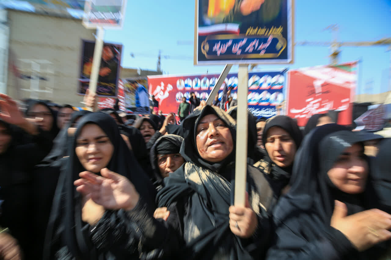 چمرونهای برای قهرمانان وطن؛ وداعی در طنین اشک و افتخار