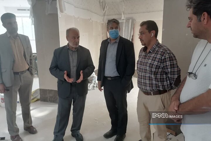 بازدید عضو شورا از بزرگترین خانه کودک و نوجوان شهر اصفهان