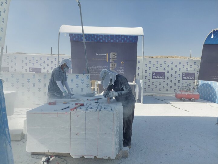 تبادل فرهنگی و هنری در سمپوزیوم‌های بین‌المللی