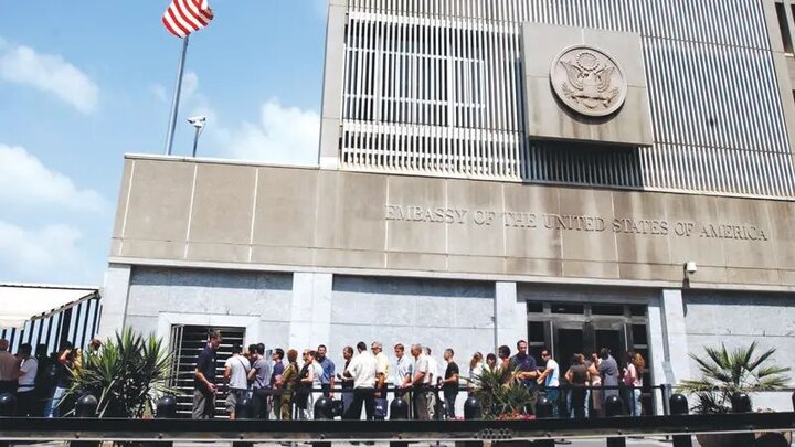 فرار کارکنان سفارت آمریکا از سرزمین‌های اشغالی