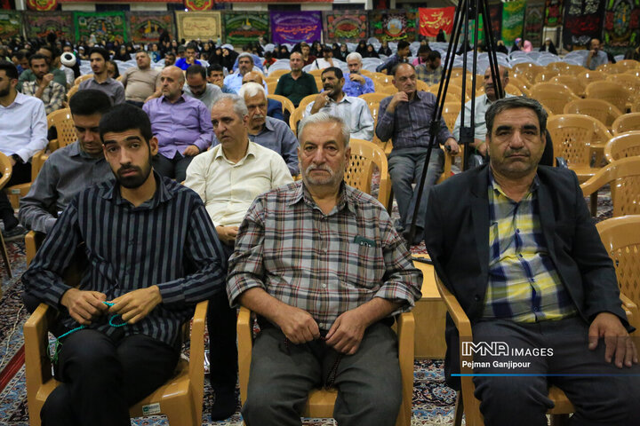 اولین یادواره شهدای مداح اصفهان