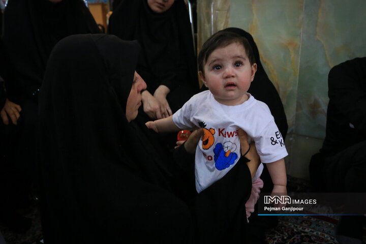 وداع با شهدای تجاوز رژیم صهیونیستی به کشور در حسینیه بنی‌فاطمه اصفهان