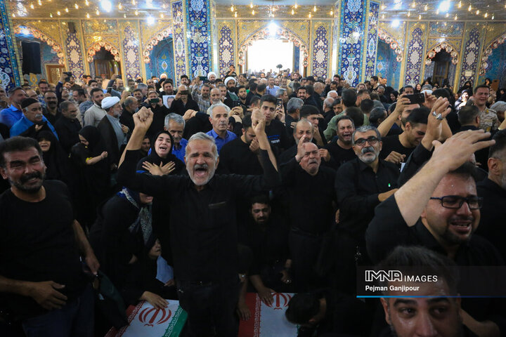 وداع با شهدای تجاوز رژیم صهیونیستی به کشور در حسینیه بنی‌فاطمه اصفهان