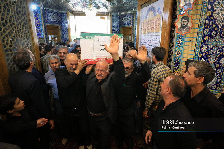 وداع با شهدای تجاوز رژیم صهیونیستی به کشور در حسینیه بنی‌فاطمه اصفهان