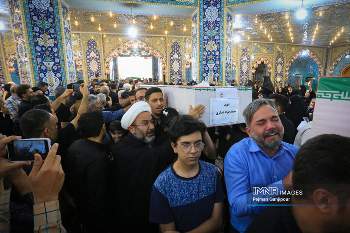 وداع با شهدای تجاوز رژیم صهیونیستی به کشور در حسینیه بنی‌فاطمه اصفهان