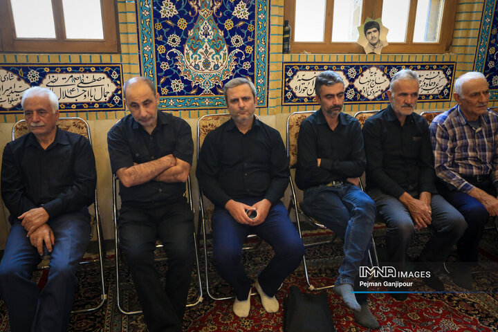 وداع با شهدای تجاوز رژیم صهیونیستی به کشور در حسینیه بنی‌فاطمه اصفهان