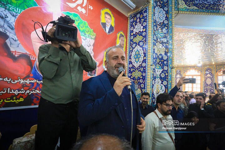 وداع با شهدای تجاوز رژیم صهیونیستی به کشور در حسینیه بنی‌فاطمه اصفهان