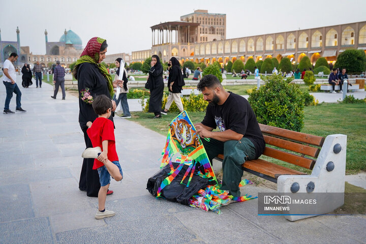 زندگی در سایه امنیت و اقتدار - اصفهان