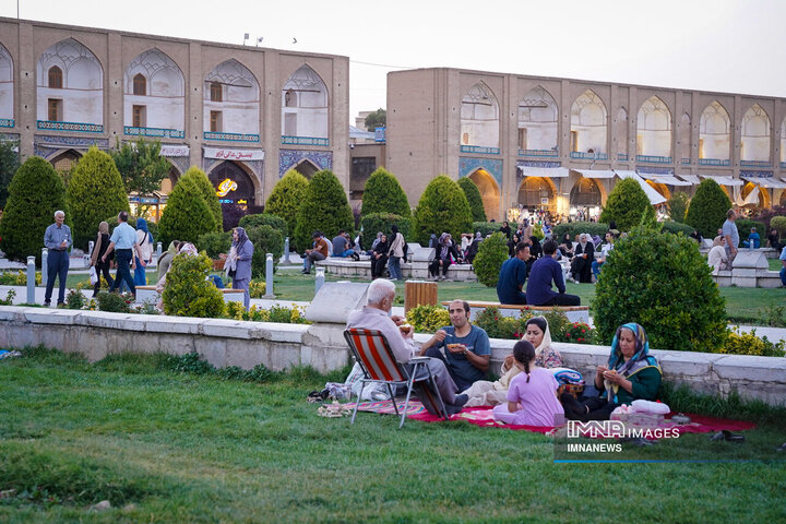 زندگی در سایه امنیت و اقتدار - اصفهان