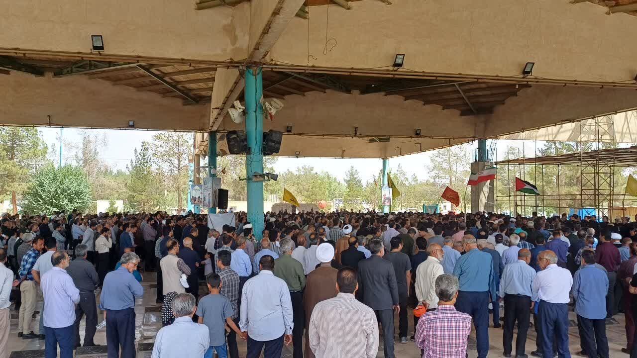 فیلم | مراسم تشییع دانشمند هسته‌ای شهید مطلبی‌زاده با حضور پرشور مردم دارالعباده یزد