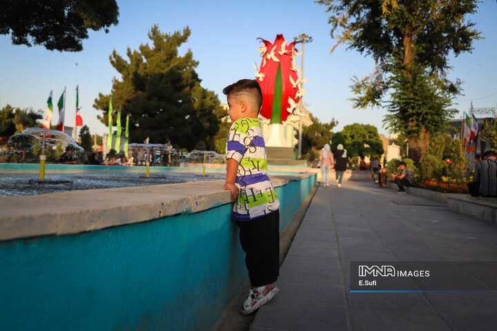 زندگی در سایه امنیت و اقتدار - اراک