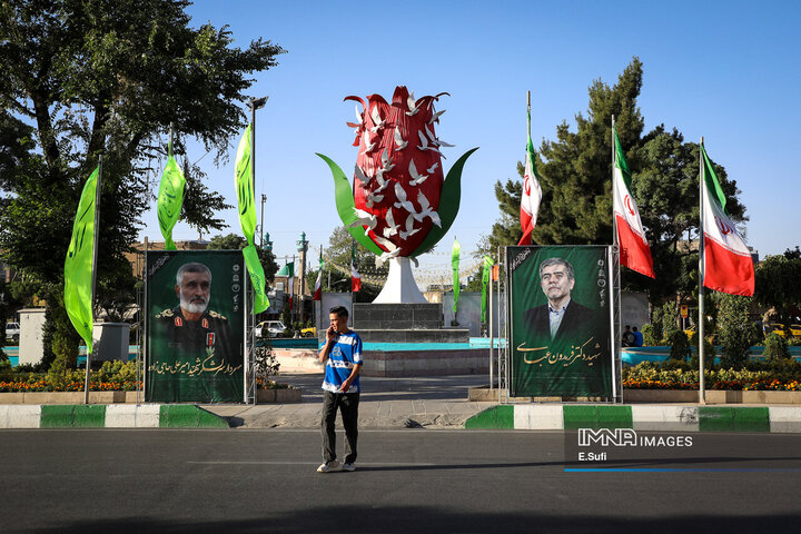 Life Goes On: Iranians Embrace Normalcy Amidst Ongoing Conflict