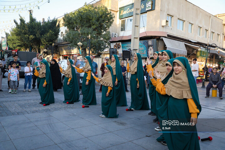 Life Goes On: Iranians Embrace Normalcy Amidst Ongoing Conflict
