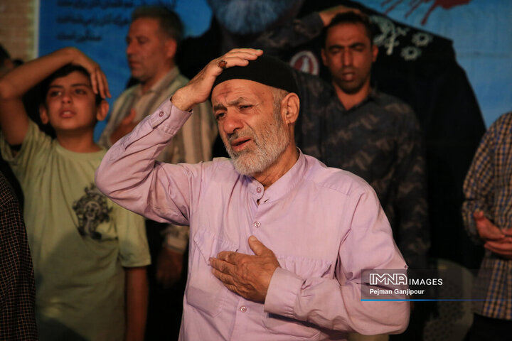 داع با شهید حملات رژیم صهیونیستی در گلستان شهدای رهنان اصفهان