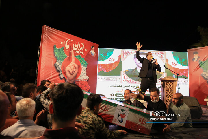 داع با شهید حملات رژیم صهیونیستی در گلستان شهدای رهنان اصفهان