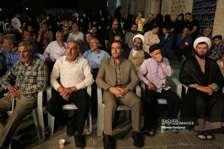 داع با شهید حملات رژیم صهیونیستی در گلستان شهدای رهنان اصفهان