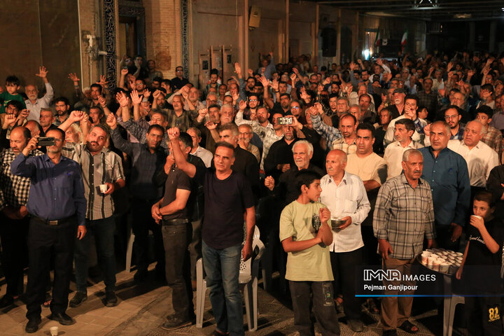 داع با شهید حملات رژیم صهیونیستی در گلستان شهدای رهنان اصفهان