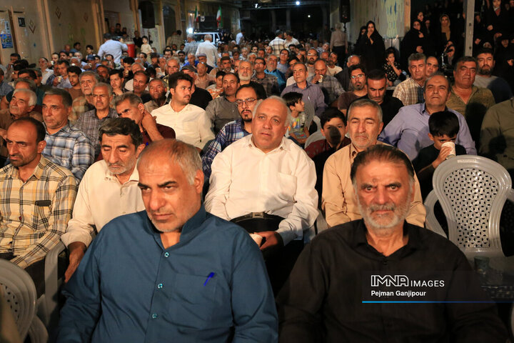 داع با شهید حملات رژیم صهیونیستی در گلستان شهدای رهنان اصفهان