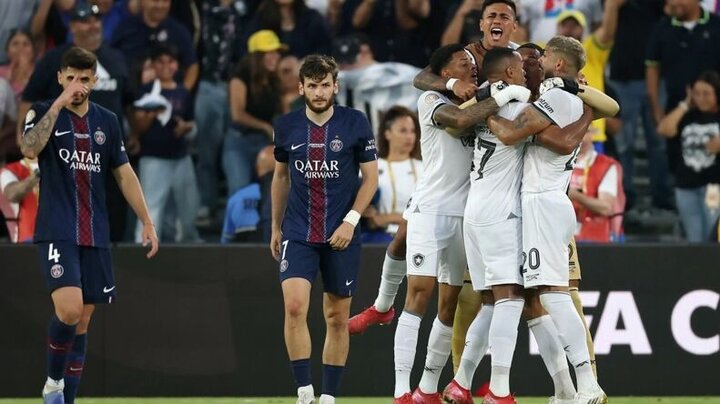 پخش زنده بازی بارسلونا و پاری سن ژرمن با گزارش عادل فردوسی‌پور + پخش آنلاین