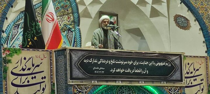 رمز پایداری نظام در تقوای و ولایت پذیری است