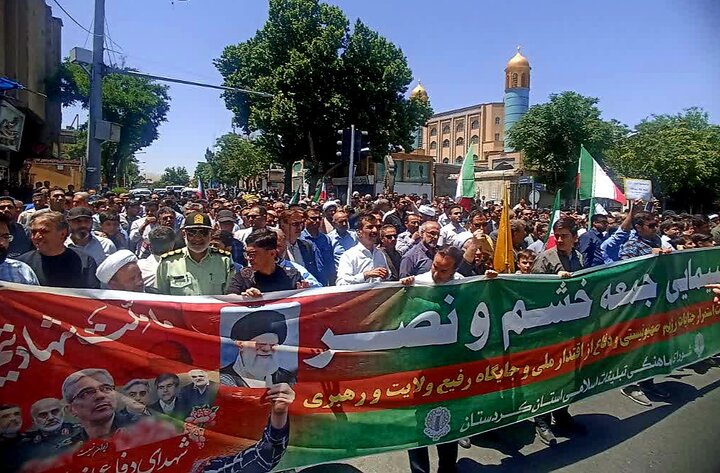 فیلم| راهپیمایی جمعه خشم و نصر در سنندج