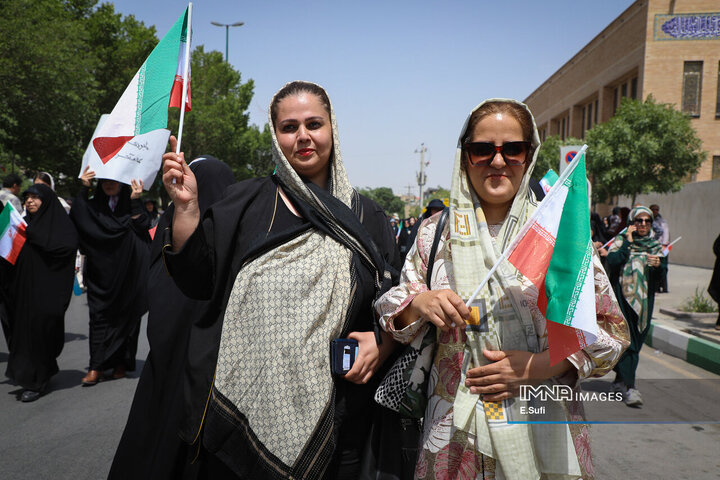 فیلم| فریاد مرگ بر اسرائیل در کرمانشاه طنین انداز شد