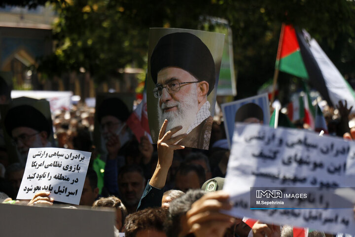 راهپیمیایی جمعه خشم و نصر در تبریز