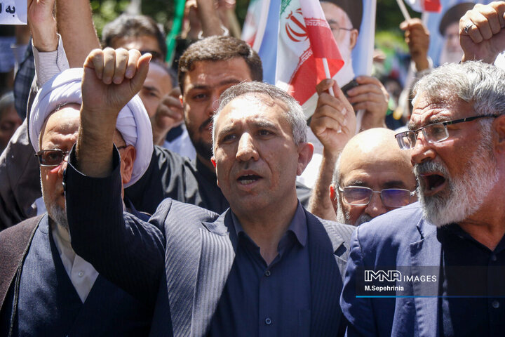 راهپیمیایی جمعه خشم و نصر در تبریز