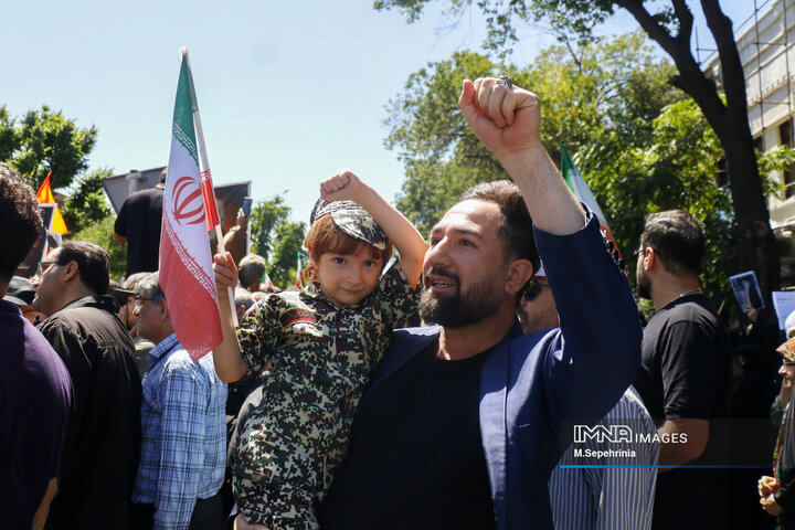 راهپیمیایی جمعه خشم و نصر در تبریز