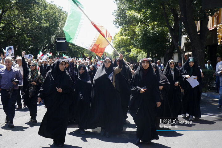 راهپیمیایی جمعه خشم و نصر در تبریز