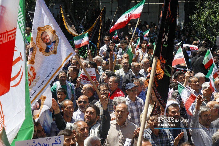 راهپیمیایی جمعه خشم و نصر در تبریز