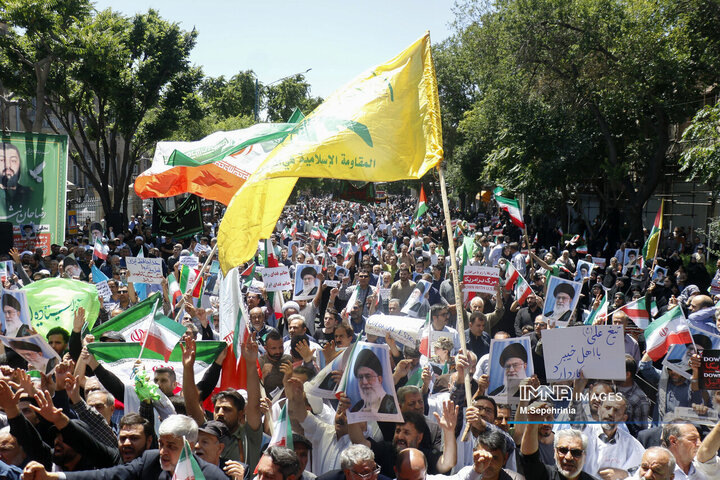 راهپیمیایی جمعه خشم و نصر در تبریز