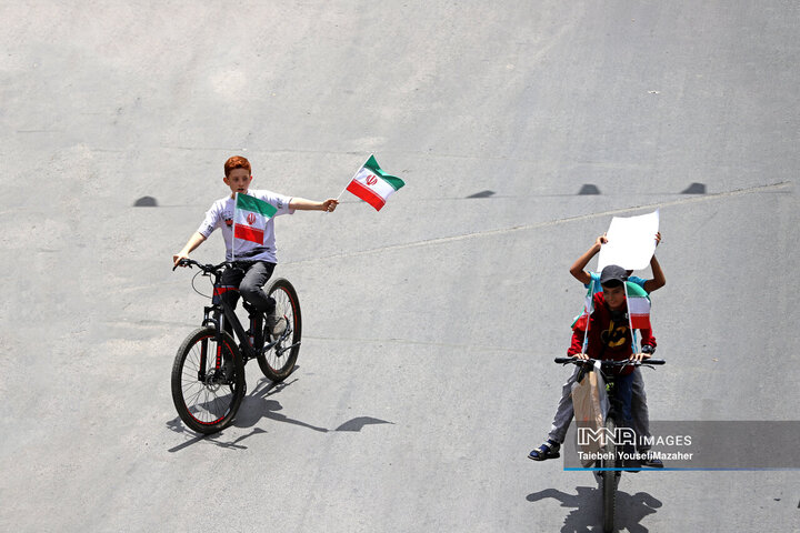 تشییع پیکر شهید کرمی در همدان