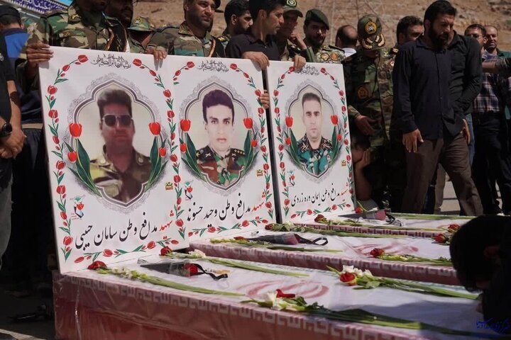 فیلم| تشییع  شهدای دلاور مرد ارتشی در گلزار شهدای خرم آباد