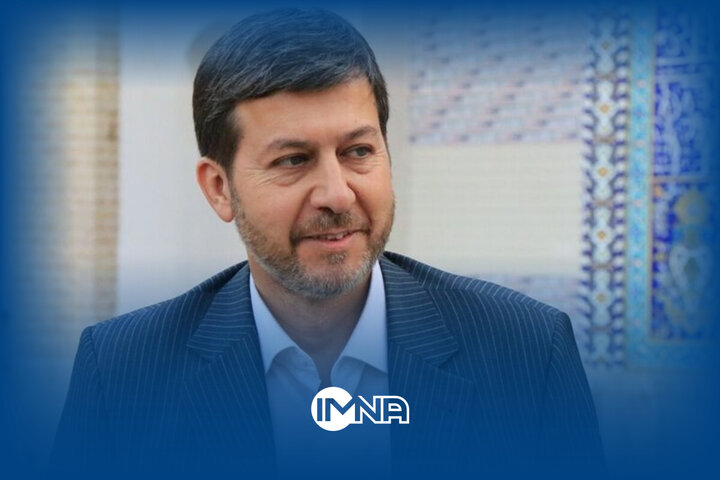 وقتی استاندار اصفهان هم بازرسی بدنی می‌شود