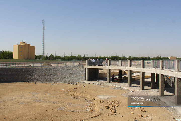 بازدید کمیسیون ویژه خانواده، بانوان و جوانان شورای شهر اصفهان از پروژه‌های خانواده‌محور مناطق شهرداری
