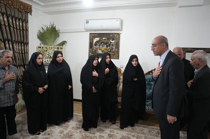 خانواده شهدا سرمایه‌ای بی‌بدیل برای نظام اسلامی است