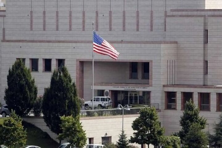 آمریکا در حال تخلیه سفارتخانه خود در عراق