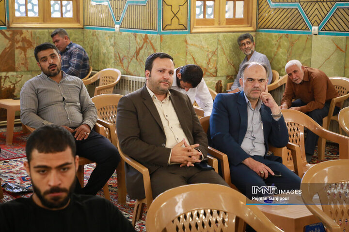 مراسم یادبود شهدای خانواده سازمان حمل‌ونقل بار شهرداری اصفهان