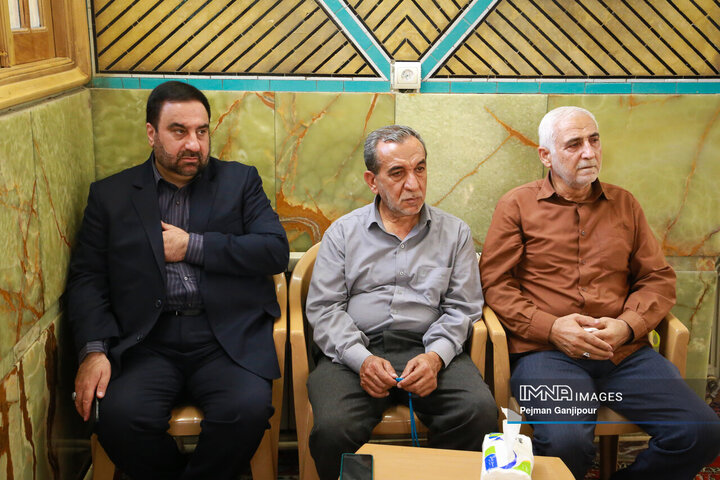 مراسم یادبود شهدای خانواده سازمان حمل‌ونقل بار شهرداری اصفهان