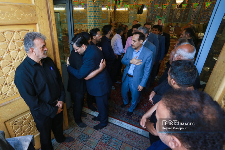 مراسم یادبود شهدای خانواده سازمان حمل‌ونقل بار شهرداری اصفهان