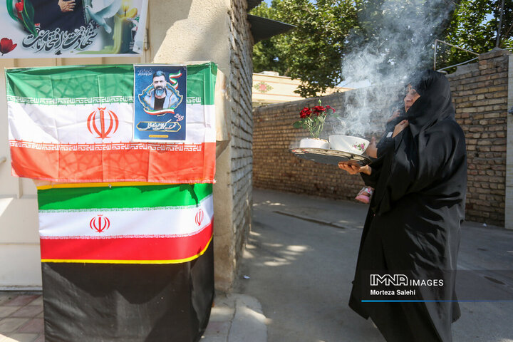 مراسم تشییع شهید «علیرضا اسماعیلی» در پیربکران اصفهان