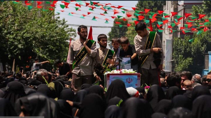 تشییع پیکر پاک شهدای والامقام البرزی تا آستانه بهشت