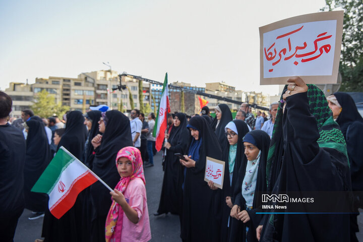 تجمع ضد آمریکایی و ضد صهیونیستی تهران