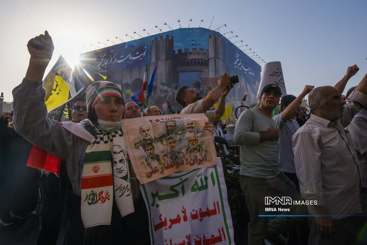 تجمع ضد آمریکایی و ضد صهیونیستی تهران