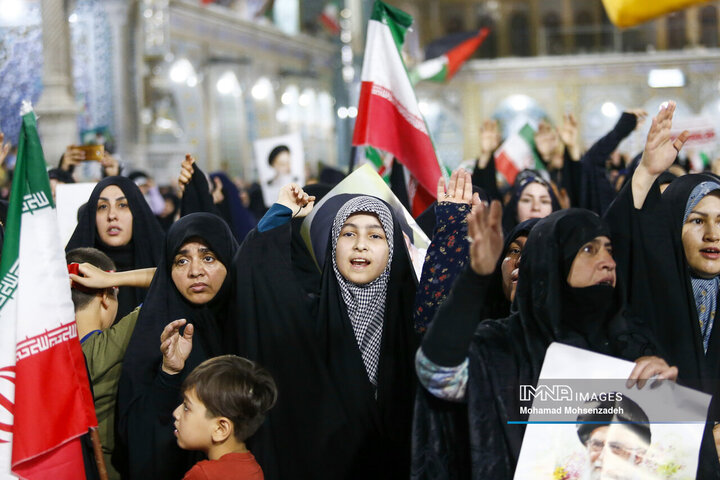 تجمع مردم قم در اعلام انزجار و فریاد انتقام دربرابر تجاوزات آمریکا و رژیم صهیونیستی